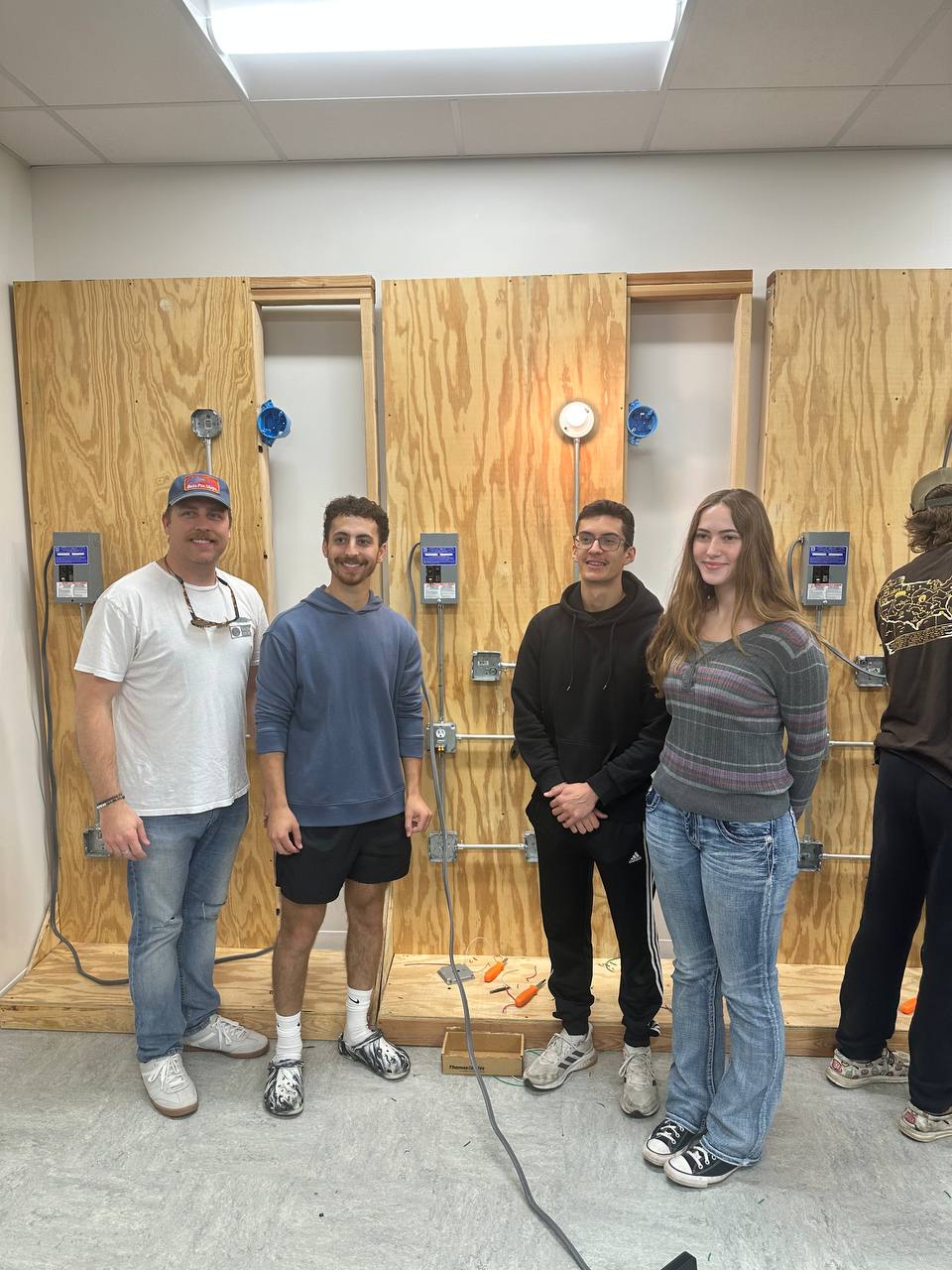 Mechanical, Electrical and Plumbing Systems lab session